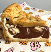 Twix & White Choc Cookie Pie