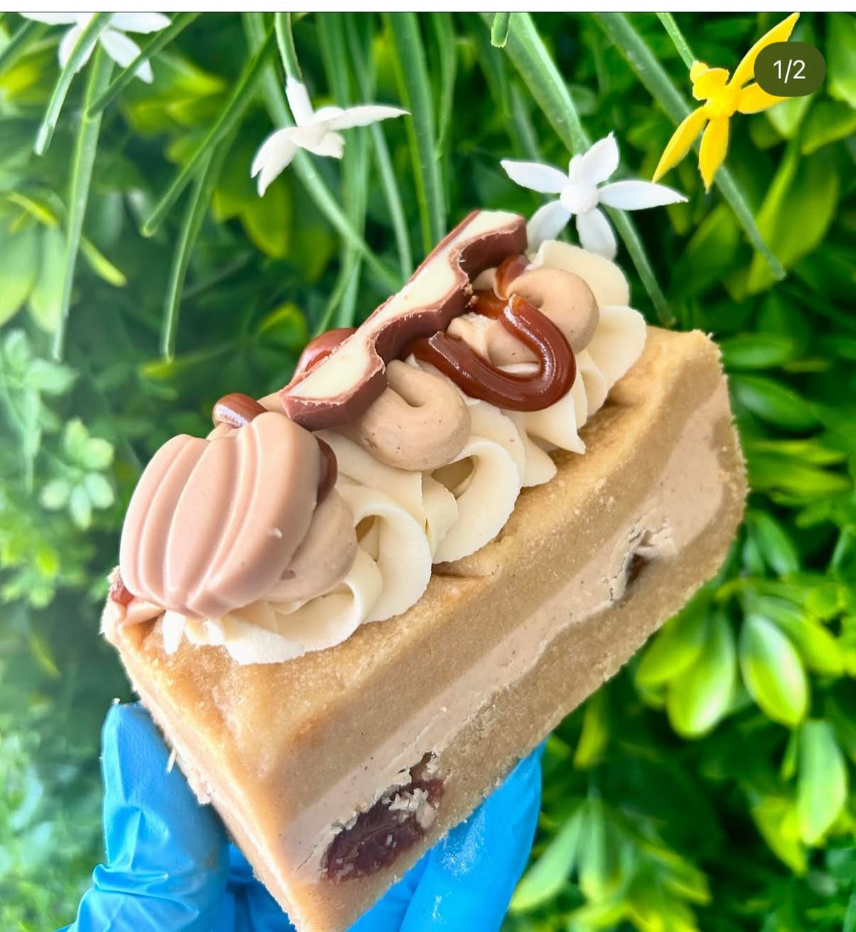 Kinder Buttercream slice