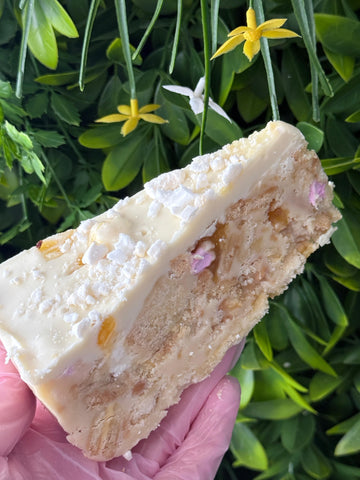 LEMON MERINGUE ROCKY ROAD