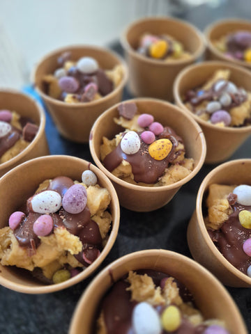 MINI EGG AND NUTELLA COOKIE DOUGH POT