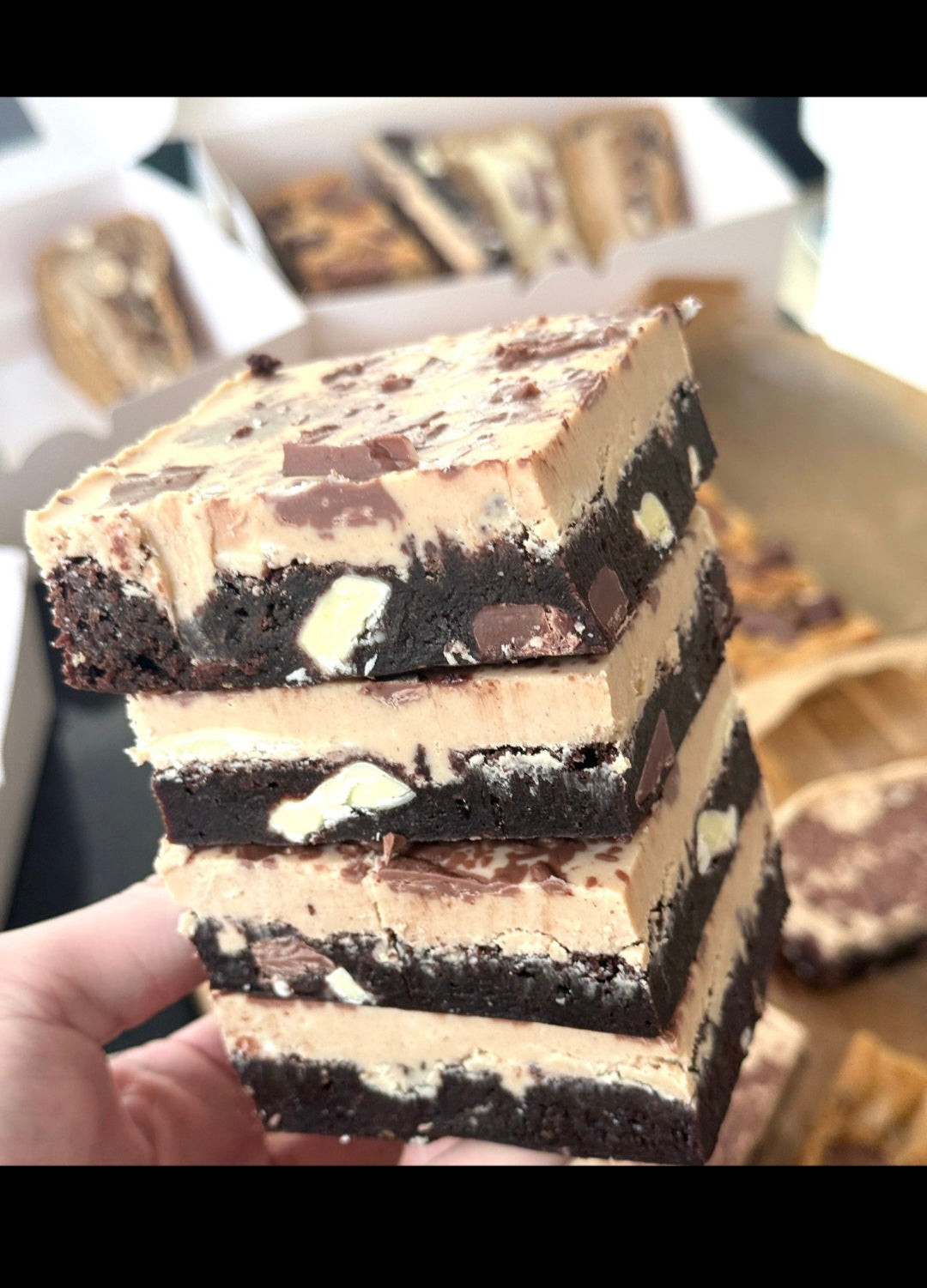 KINDER & GALAXY RIPPLE BROWNIE