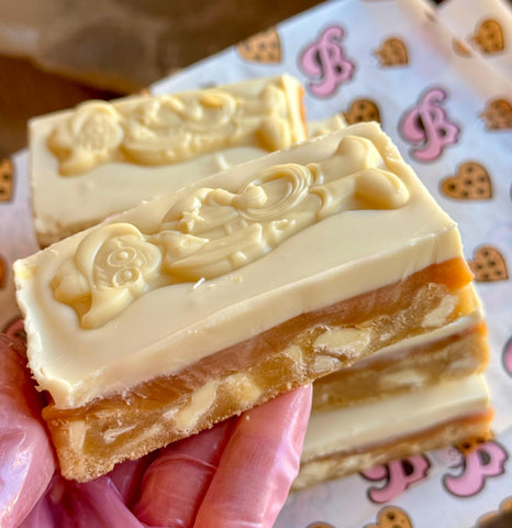 MILKYBAR COOKIE MILLIONAIRE